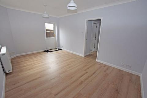 2 bedroom ground floor flat for sale - Mount Pleasant Road, Alton