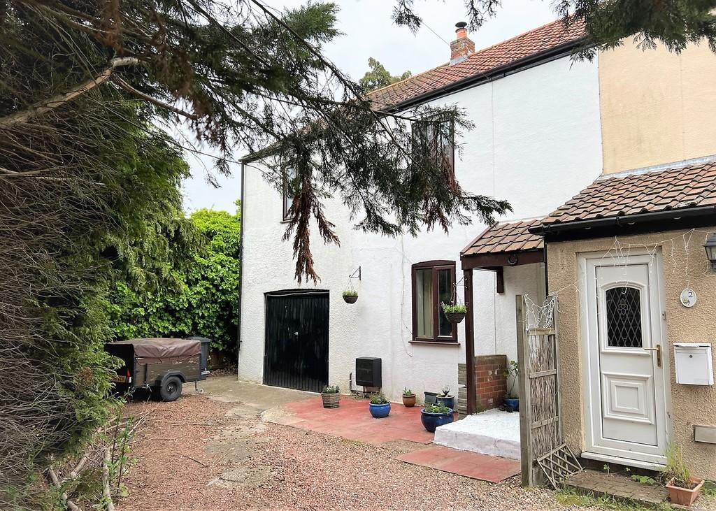 Northfield Road, North Walsham 4 bed end of terrace house for sale £