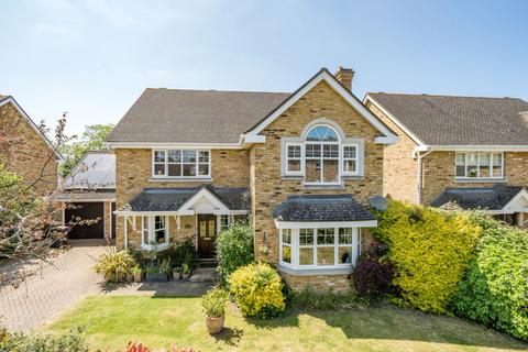 4 bedroom detached house for sale - Stratford House Avenue, Bickley