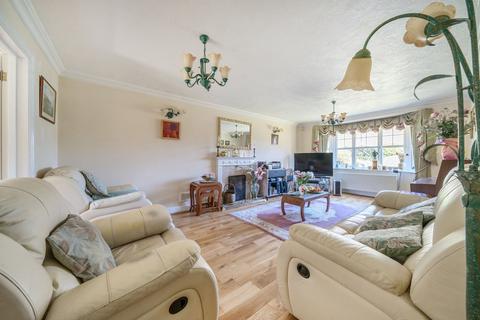 4 bedroom detached house for sale, Stratford House Avenue, Bickley