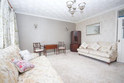 2 bedroom apartment for sale - Castle Marina, Marine Parade East, Lee-On-The-Solent, PO13