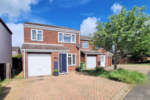 3 bedroom detached house for sale - Plymouth Drive, Stubbington, Fareham, PO14