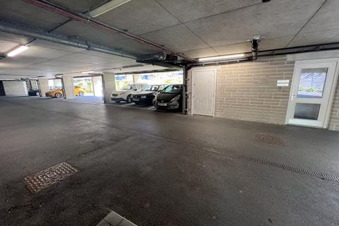 Flat 10, Signal House 4 Bitter End, Dorchester, DT1 1WN