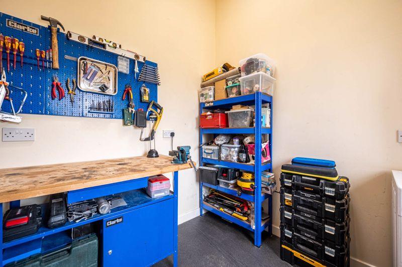 Workshop / Office