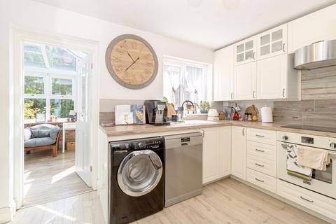 13 Bignor Close, Horsham, RH12 5JQ