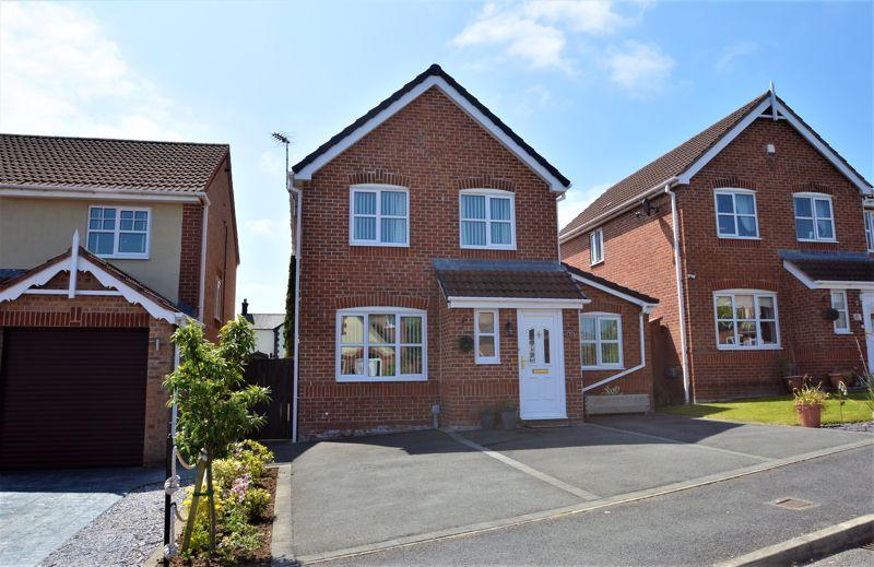 Forest Walk, Buckley 3 bed detached house for sale £260,000