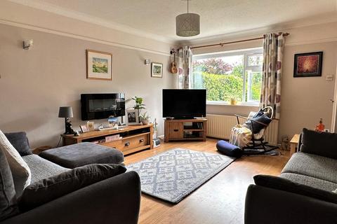 77 Pound Lane, Upper Beeding, Steyning, BN44 3JB