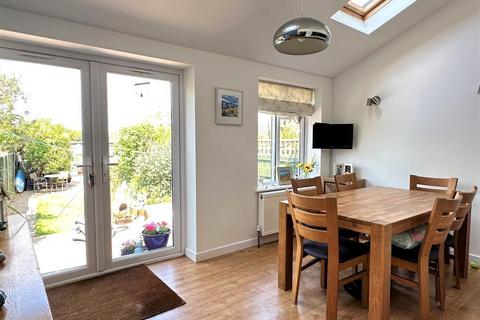 77 Pound Lane, Upper Beeding, Steyning, BN44 3JB