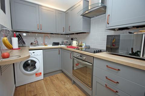 1 bedroom semi-detached house for sale, Jubilee Terrace, Lon Emyr, Y Felinheli, Gwynedd, LL56