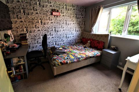 19 Brimfield Road, Purfleet-on-thames, RM19 1RQ