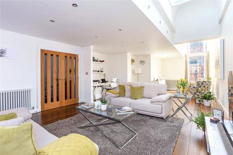 3 bedroom penthouse for sale - Heritage Court, Lower Bridge Street, Chester, CH1