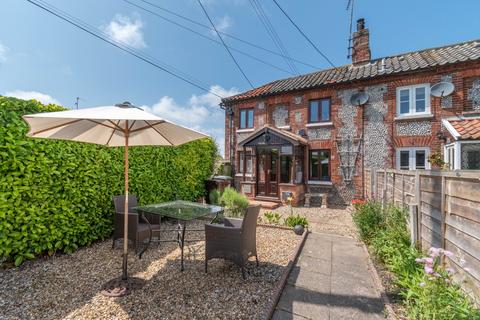 1 bedroom cottage for sale, Wells Road, Stiffkey, NR23