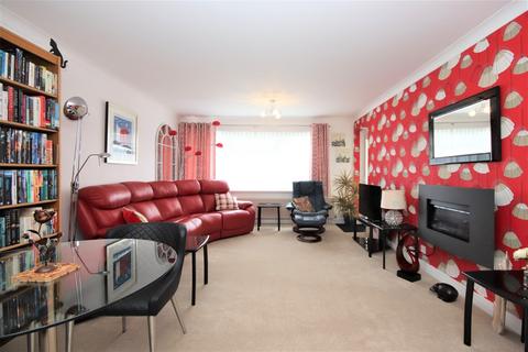 2 bedroom ground floor flat for sale, Westbourne Court , Cooden Drive , Bexhill on Sea, TN39