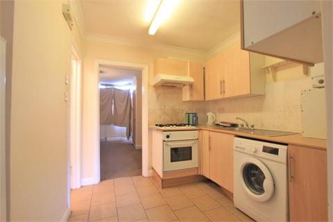 226 Hounslow Road, Hanworth, Feltham, TW13 5JP