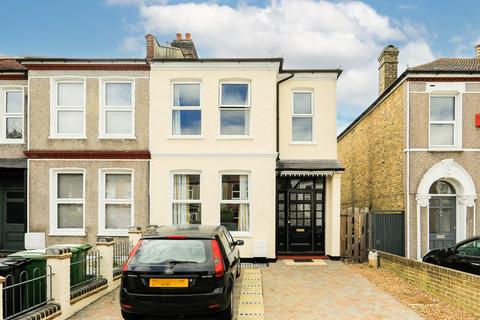 3 bedroom end of terrace house for sale - Ardfillan Road, Catford, London, SE6