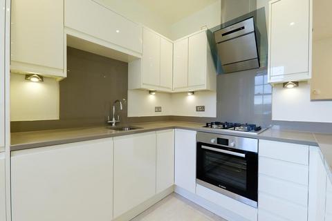 4 bedroom semi-detached house for sale - Moat Lane, Towcester