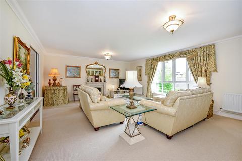 2 bedroom apartment for sale, Newton Lane, Romsey Town Centre, Hampshire