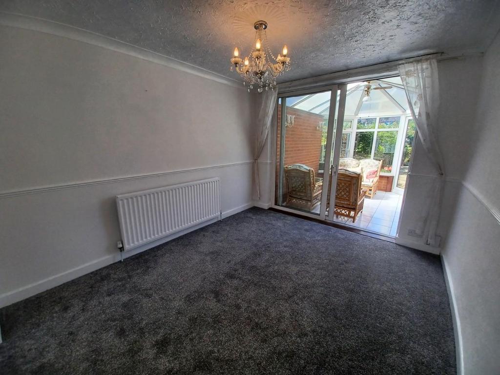 Jacey Road, Shirley, Solihull 3 bed house £1,300 pcm (£300 pw)