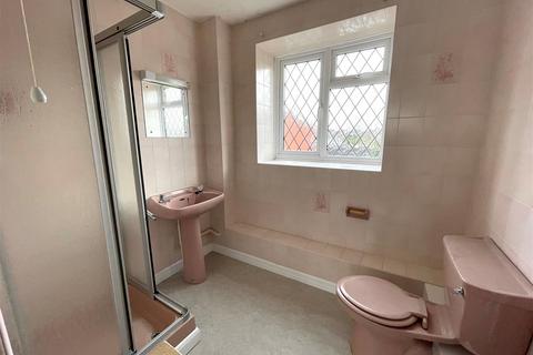 4 bedroom detached house to rent - Friary Avenue, Shirley, Solihull, West Midlands