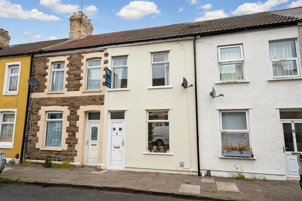 Warwick Street, Cardiff 2 bed terraced house for sale £225,000