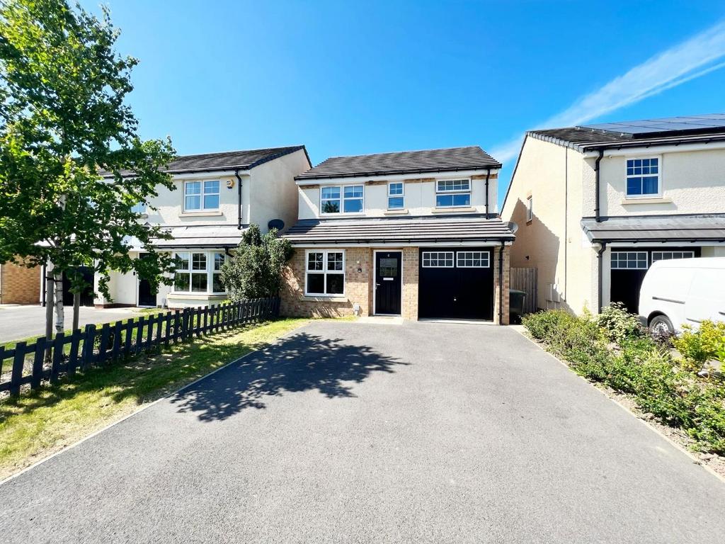 Dalton Wynd, Spennymoor 3 bed detached house for sale £195,000