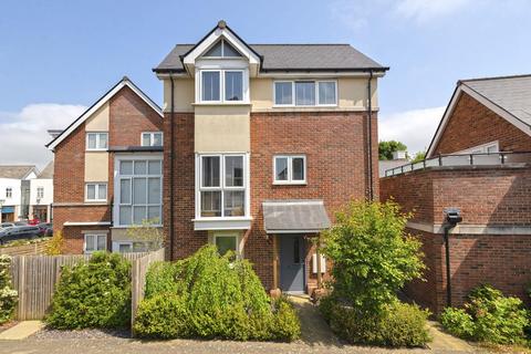 26 Ames Way, Kings Hill, West Malling, ME19 4HU