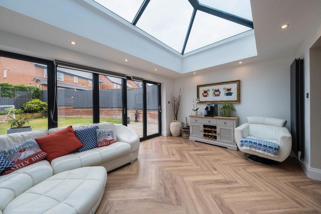 31 Hazelhurst Way-010.JPG