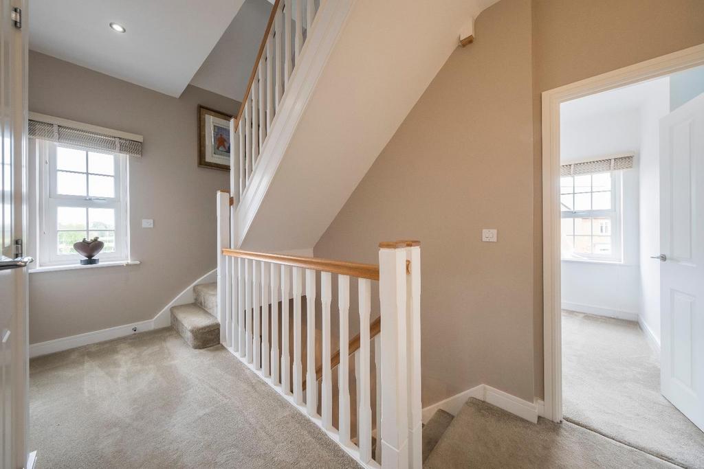 31 Hazelhurst Way-033.JPG