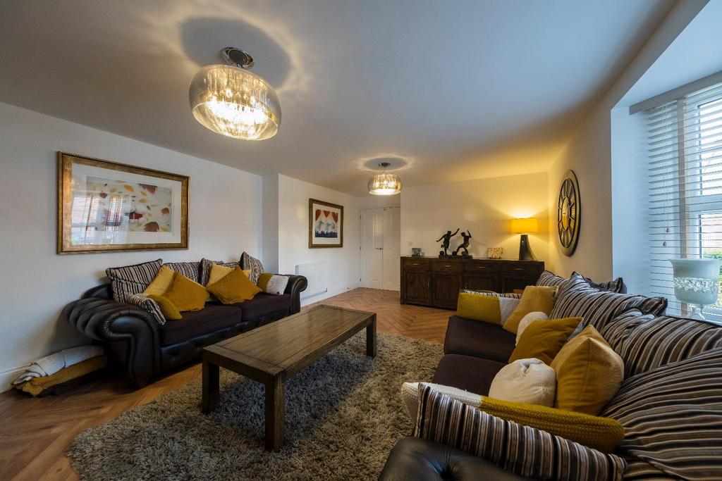 31 Hazelhurst Way-015.JPG