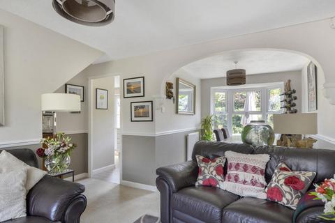 14 Chestnut Close, Kings Hill, West Malling, ME19 4FP