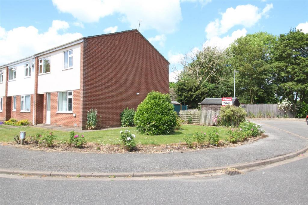 Kennedy Avenue, Alford 3 bed terraced house for sale £160,000