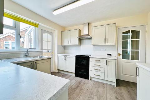 5 Brookside, Dymchurch, Romney Marsh, TN29 0QQ