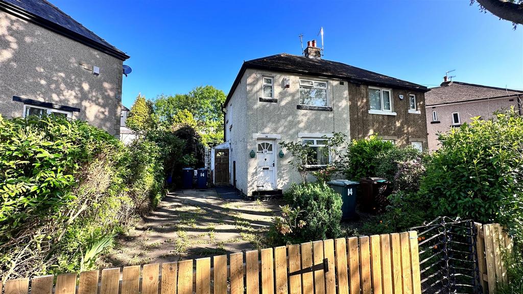 Ashbourne Road, Bradford 2 bed semidetached house £90,000