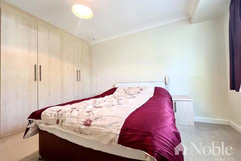 1 bedroom apartment for sale, Eastfield Road, Brentwood