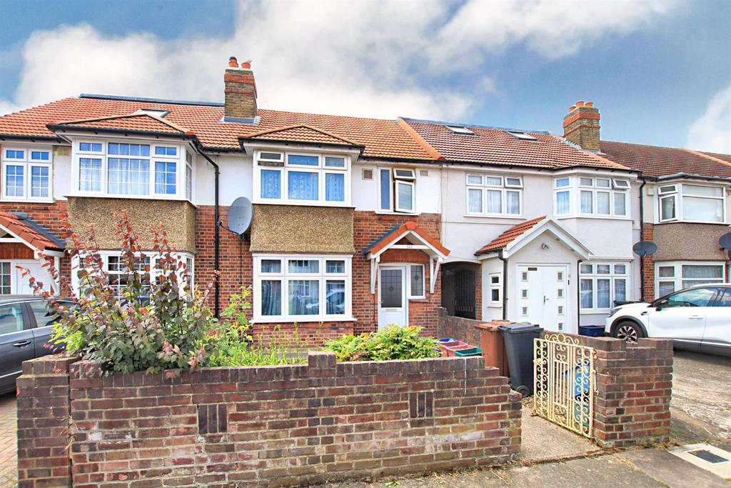 Ash Grove, Heston TW5 3 bed terraced house for sale £499,950