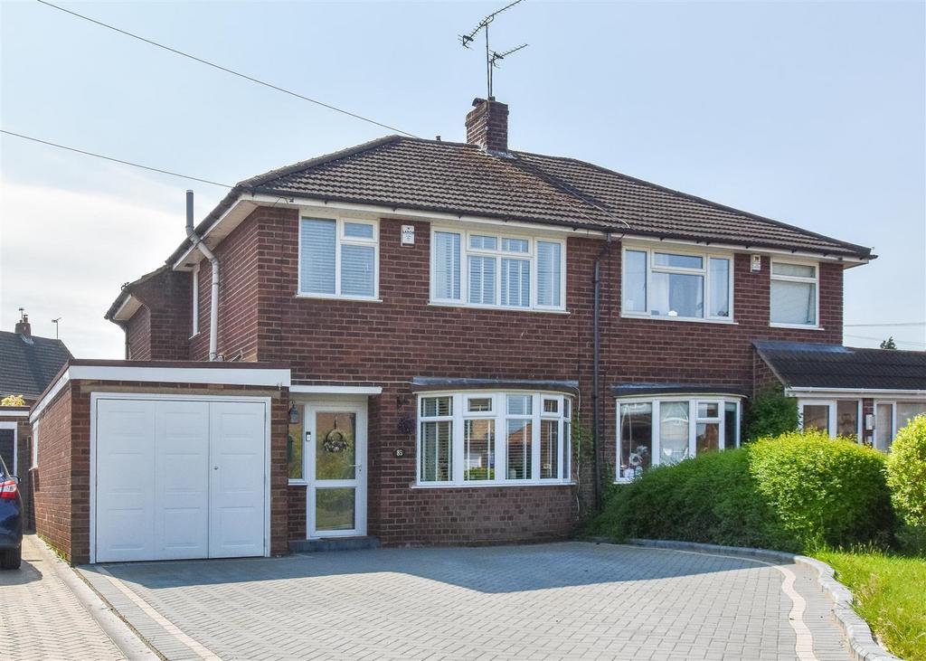 85 Planks Lane, Wombourne 3 bed semidetached house for sale £285,000