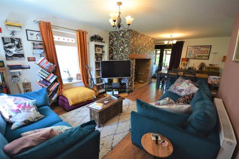 14 Cherry Tree Drive, Sunnybrow, Crook, DL15 0XG