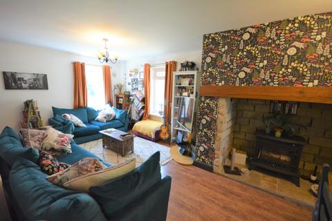 14 Cherry Tree Drive, Sunnybrow, Crook, DL15 0XG