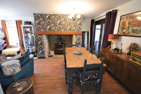 14 Cherry Tree Drive, Sunnybrow, Crook, DL15 0XG