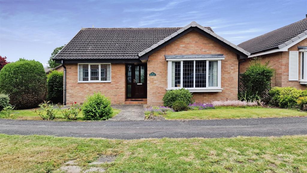 Swanmore Road, Littleover, Derby 2 bed detached bungalow for sale £