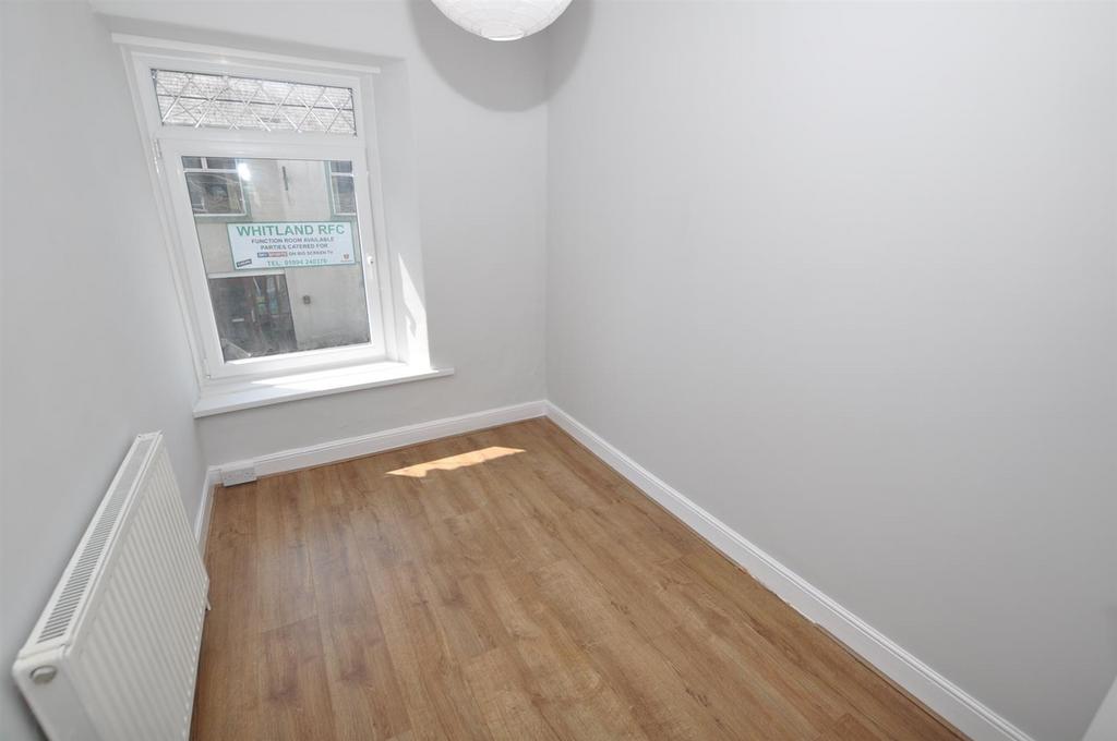 Front Bedroom 3