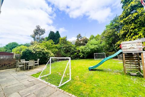 5 bedroom semi-detached house to rent - Belgrave Road, Leytonstone