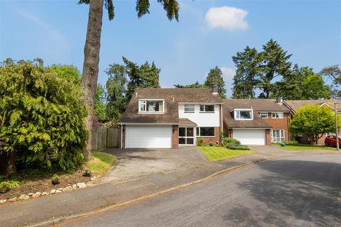 1 Fulmar Crescent, Hemel Hempstead, HP1 1SG