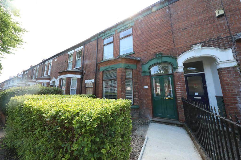 Marlborough Avenue, Hull 4 bed terraced house for sale £300,000