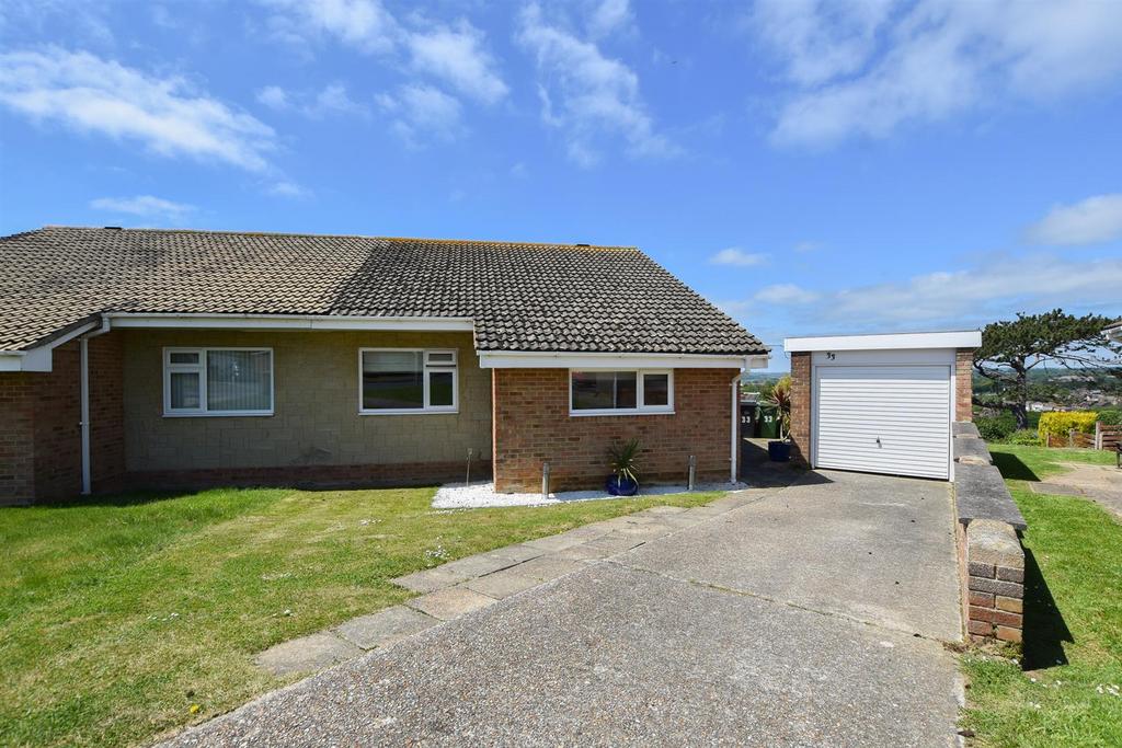 St. Dominic Close, St. LeonardsOnSea 3 bed semidetached bungalow for