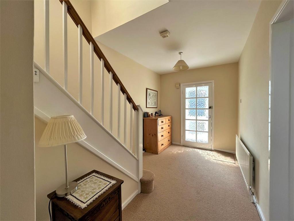 Manor Abbey Road, Halesowen 3 bed semidetached house for sale £375,000