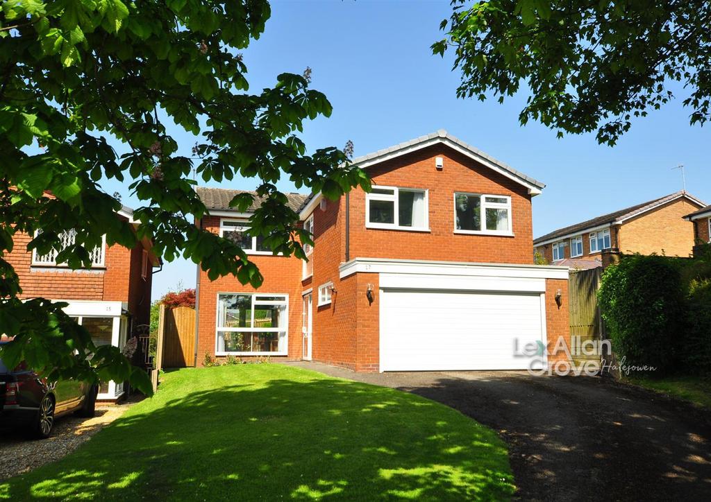 Cricklewood Drive, Halesowen 5 bed detached house for sale £575,000