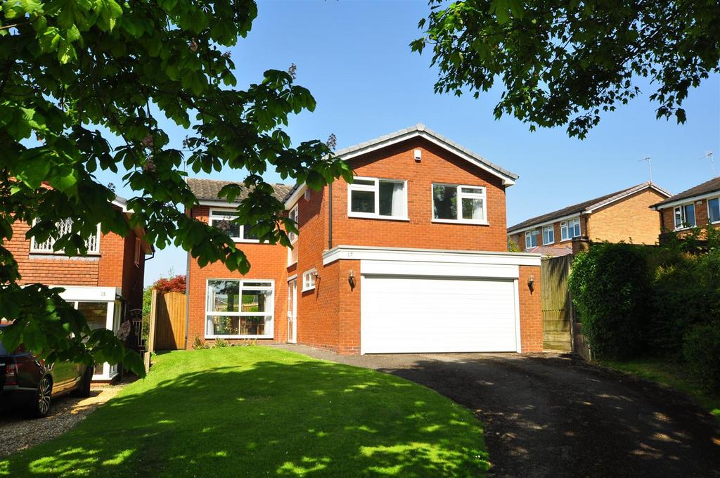 01 Cricklewood Drive Halesowen 1.jpg