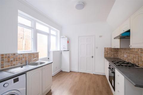 49 Edward Road, London, E17 6PB