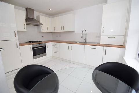 33 Benedict Lane, Hebburn, NE31 2GA